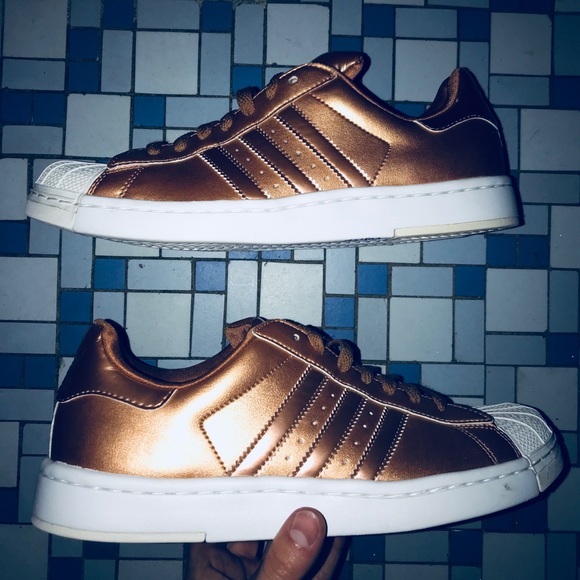 adidas Shoes - Adidas Superstars